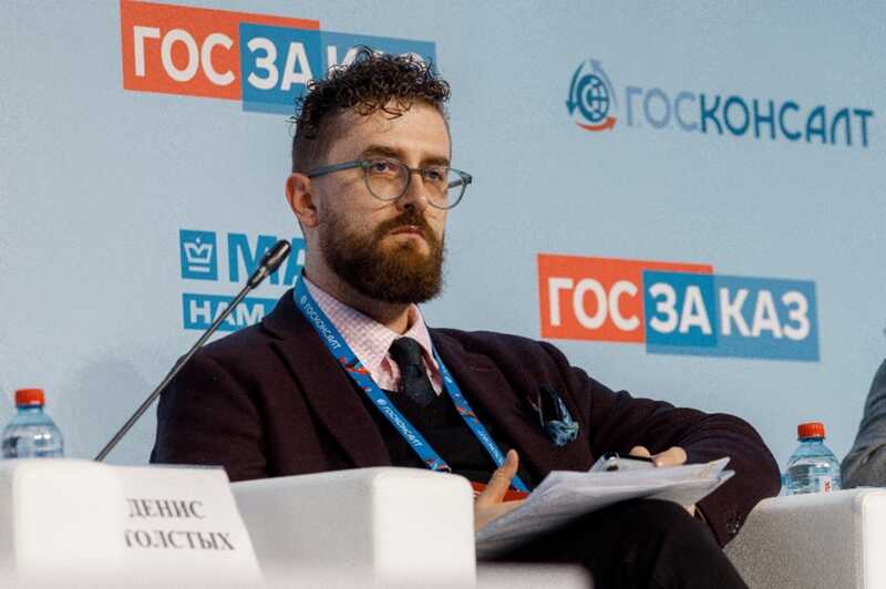Должностное лицо с сомнительным прошлым: каким образом Денис Толстых скрывает свои бурные молодые годы
