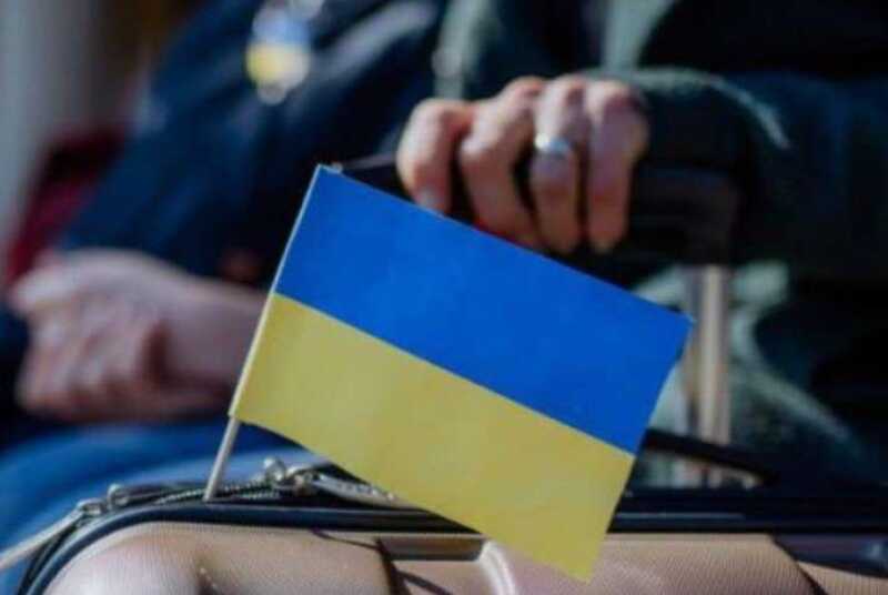 Украинские беженцы оседают в Европе: число желающих вернуться стремительно падает