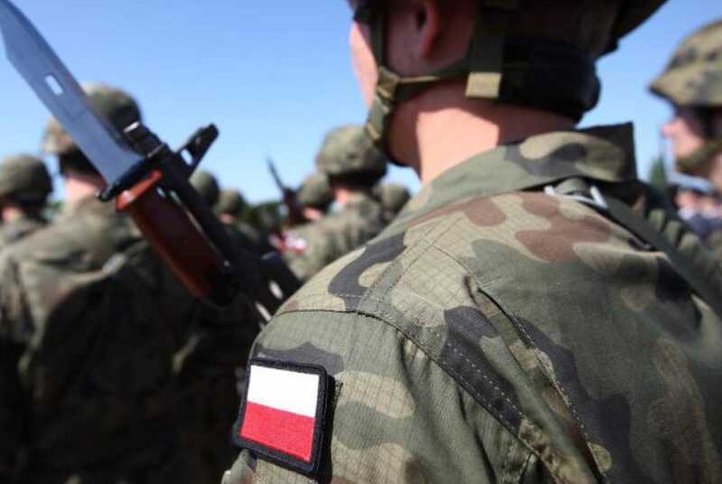 Генерал польской армии заявил о возвращении обязательной военной службы
