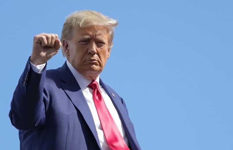 Трамп заявляет, что тарифы приносят пользу США: «Цены на нефть и продукты снижаются»