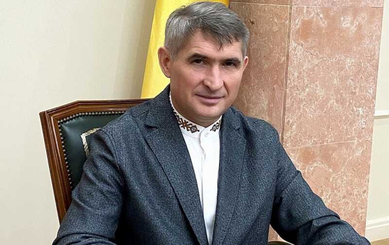 Глава Чувашии Олег Николаев попал в ДТП вместе с женой