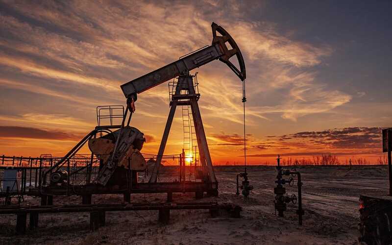 Саудовская Аравия переходит с нефтяных доходов на долговую иглу