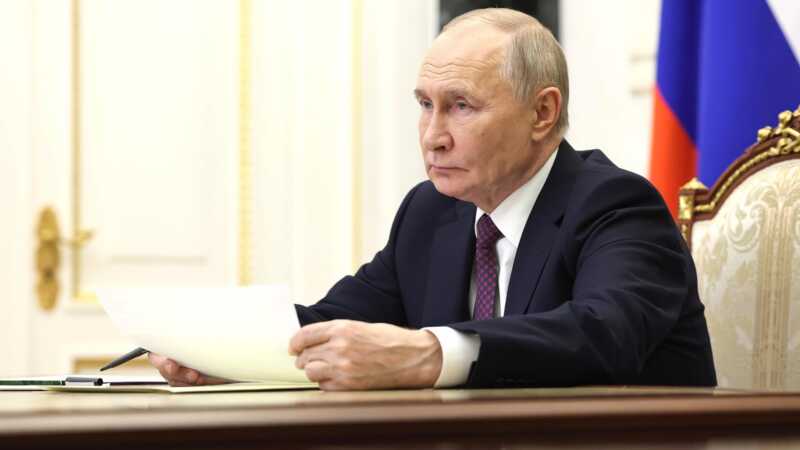 Западные издания считают пасхальное перемирие России дипломатическим успехом Путина