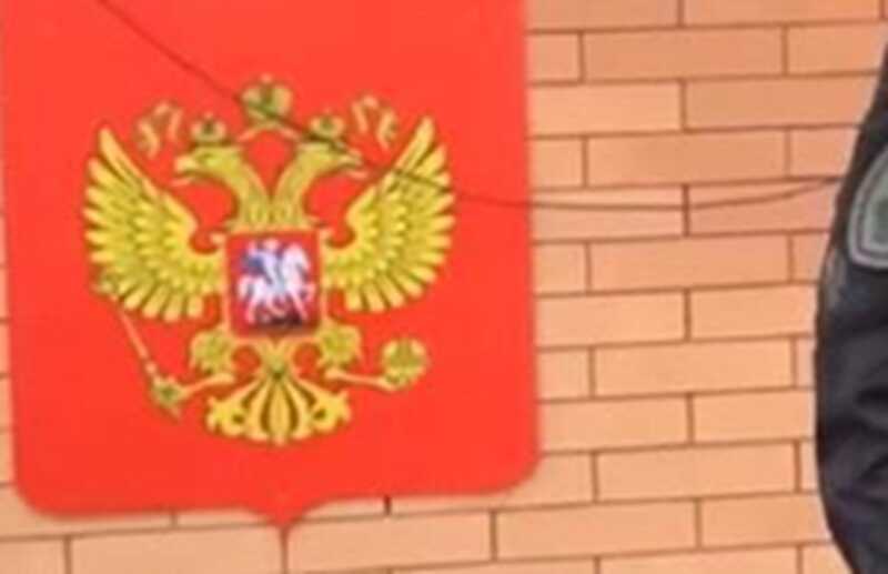Z-каналы высказали недовольство использованием герба без крестов на церемонии награждения Адама Кадырова